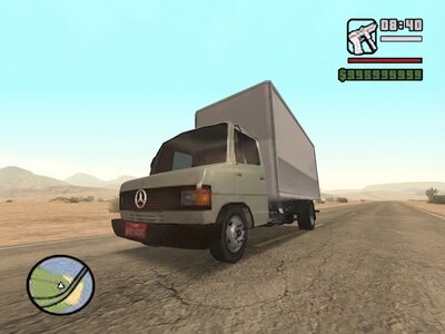 2005 Mercedes-Benz 710  Plus Box Truck
